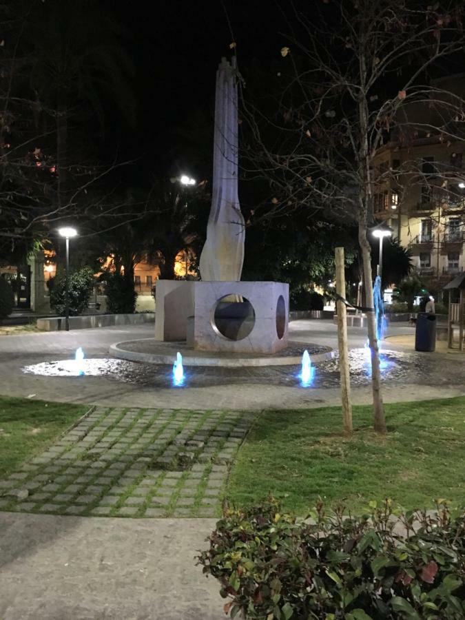 Apartamento En Alicante, Plaza De Espana, Zona Mercado, Aa Экстерьер фото